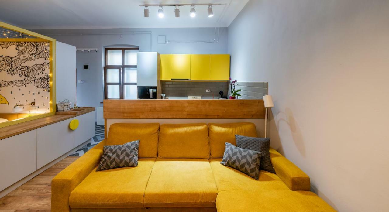 The Yellow Umbrella Studio Cluj-Napoca Exterior foto