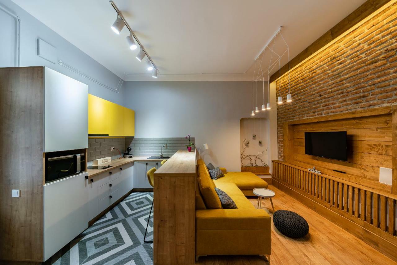 The Yellow Umbrella Studio Cluj-Napoca Exterior foto